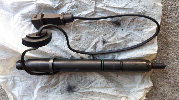 Injectoren van Audi A6 C5 2.5tdi. 2004bj Origineel., Auto-onderdelen, Motor en Toebehoren, Audi, Volkswagen, Gebruikt, Ophalen