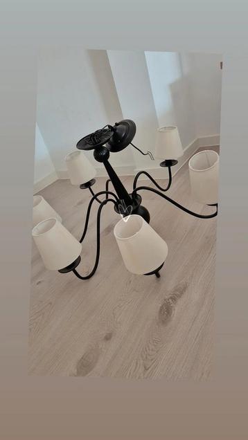 Kroonluchter beschikbaar voor biedingen