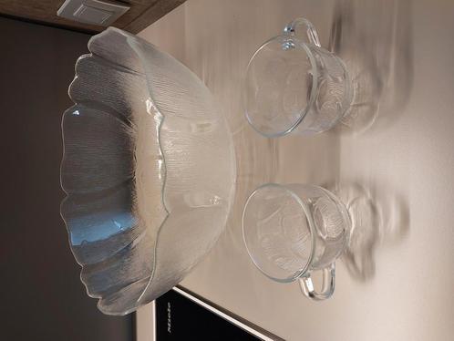 Glazen kom voor punch of sangria, Verzamelen, Glas en Drinkglazen, Zo goed als nieuw, Ophalen of Verzenden