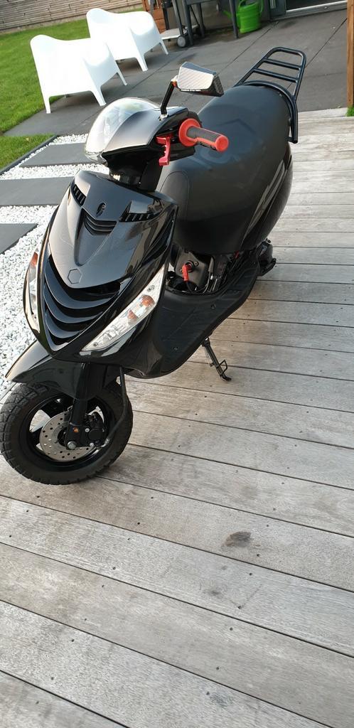 piaggio zip 70cc, Fietsen en Brommers, Brommeronderdelen | Scooters, Gebruikt, Piaggio, Ophalen
