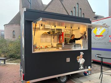 Hamburgerwagen/frietwagen/foodtruck beschikbaar voor biedingen