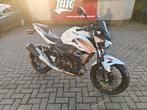 Kawasaki Z400 2024 800km, Entreprise, 2 cylindres, 12 à 35 kW, Éclairage LED