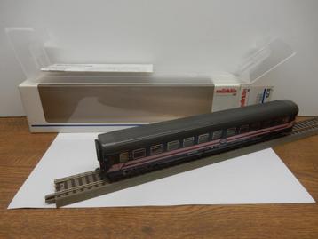 Marklin  4274 met coupé- en sluitverlichting OVP NMBS beschikbaar voor biedingen