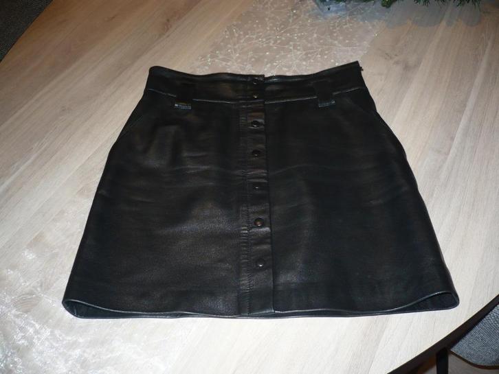 echte leren rok BA&SH+ ARMANI, Kleding | Dames, Rokken, Zo goed als nieuw, Maat 38/40 (M), Zwart, Boven de knie, Ophalen