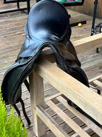 Leuke en comfortabele dressuur zadel, Dieren en Toebehoren, Ophalen of Verzenden, Gebruikt, Dressuur