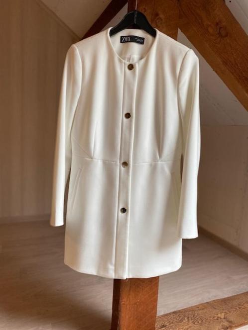 manteau blanc Zara, Vêtements | Femmes, Vestes | Été, Comme neuf, Taille 42/44 (L), Blanc, Enlèvement ou Envoi