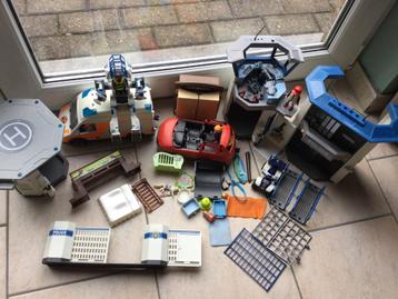 „PLAYMOBIL” AMBULANCE-POLITIE-ACCESSOIRES ECT beschikbaar voor biedingen