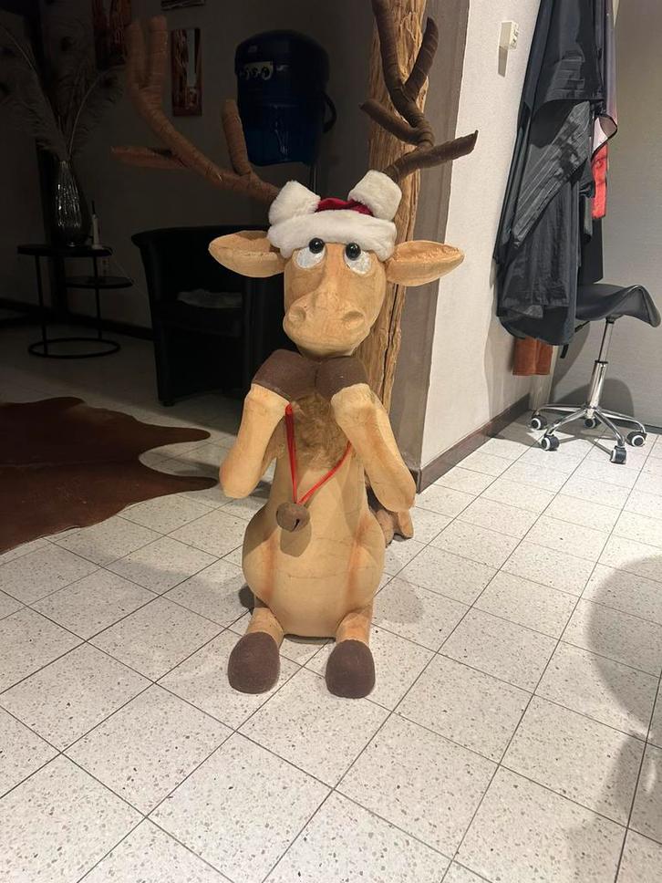 Rendier rudolph met kerstmuts, Diversen, Kerst, Zo goed als nieuw, Ophalen