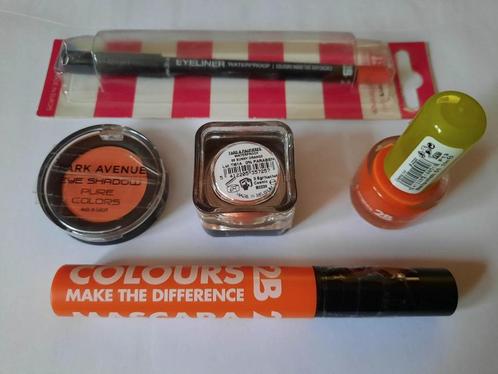 Ombre / fard à paupières + vernis-mascara-eyeliner / Orange, Handtassen en Accessoires, Uiterlijk | Cosmetica en Make-up, Nieuw