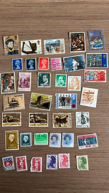 Diverse oude Europese postzegels beschikbaar voor biedingen