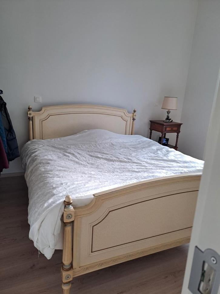 Slaapkamerset bed met kast en nachtkastjes, Antiek en Kunst, Antiek | Meubels | Bedden, Ophalen