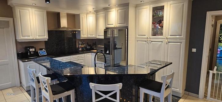 Complete keuken te koop. Moet weg.! Wit hoogglans, kovera., Huis en Inrichting, Keuken | Complete keukens, Wit, Ophalen