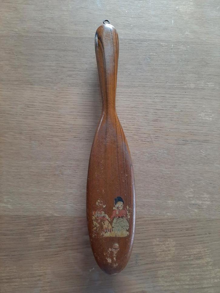 Vintage kledingborstel hout retro, Antiek en Kunst, Curiosa en Brocante, Ophalen of Verzenden
