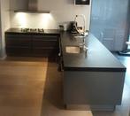 GModerne basaltgrijze hoekkeuken GEDEMONTEERD, Huis en Inrichting, Hoekkeuken, Graniet of Steen, Ophalen of Verzenden, Zo goed als nieuw
