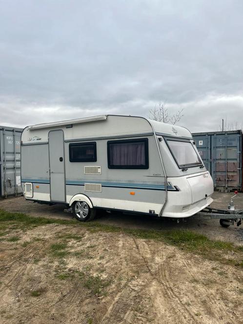 Caravane hobby, Caravans en Kamperen, Caravans, Particulier, 1000 - 1250 kg, Hobby, Luifel, Openslaande ramen, Reservewiel, Voortentlamp