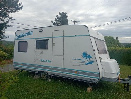 Caravane Caravalair, Caravans en Kamperen, Caravans, Particulier, tot en met 3, 750 - 1000 kg, Caravelair, 2 aparte bedden, 4 tot 5 meter