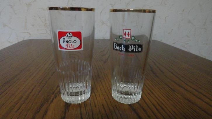 Bierglazen, Verzamelen, Glas en Drinkglazen, Zo goed als nieuw, Bierglas, Ophalen of Verzenden