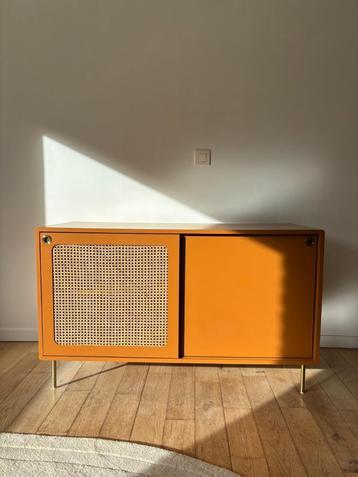 Rotan kast / dressoir beschikbaar voor biedingen