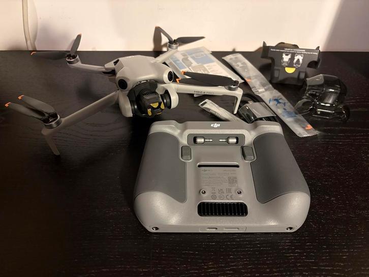 DJI Mini 4 pro met smart controller, TV, Hi-fi & Vidéo, Drones, Neuf, Drone avec caméra, Qualité supérieure, DJI, Moins de 250 g