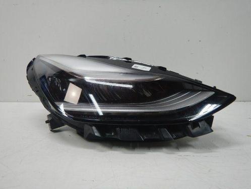 Tesla Model 3 Volled Koplamp Rechts P-1077376-00-C, Auto-onderdelen, Verlichting, Overige automerken, Gebruikt, Ophalen of Verzenden
