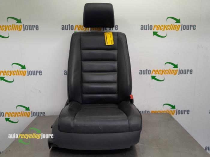 Stoel rechts van een Volkswagen Touareg, Auto-onderdelen, Interieur en Bekleding, Volkswagen, Gebruikt, 3 maanden garantie