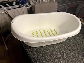 Baignoire bébé beschikbaar voor biedingen
