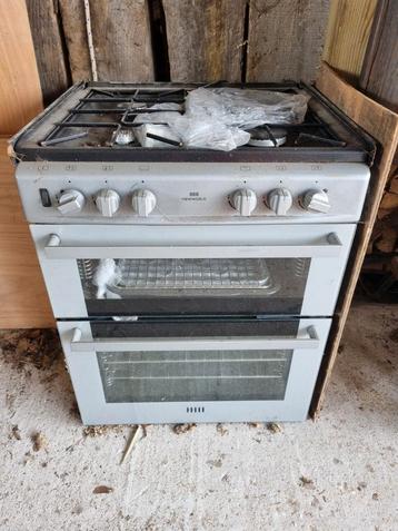 Nieuw inbouw fornuis voor camper.  beschikbaar voor biedingen