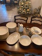 Prachtige servies met gouden rand, Enlèvement