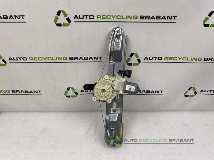 Ruitmechaniek 4Deurs links-achter van een Ford Focus, Auto-onderdelen, Ruiten en Toebehoren, Gebruikt, 3 maanden garantie, Ophalen of Verzenden