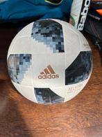 Voetbal, Ophalen, Zo goed als nieuw