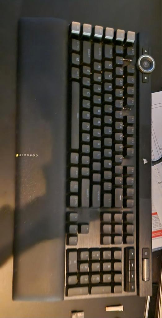 Corsair toetsenbord qwerty, Computers en Software, Toetsenborden, Qwerty, Ergonomisch, Ophalen