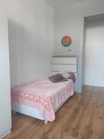 Op schoollocatie, Immo, Buitenland