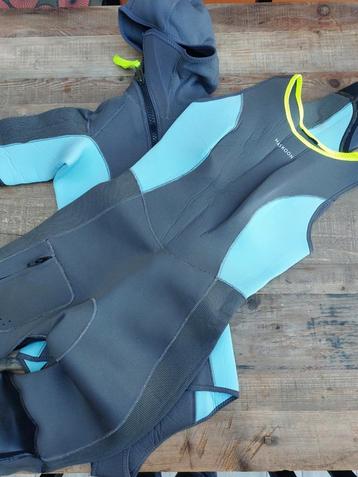 2-delig canyonpak Decathlon  beschikbaar voor biedingen