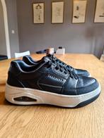 Skechers UNO court taille 41, Enlèvement