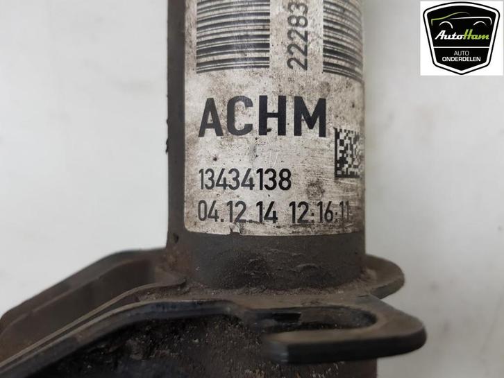 AMORTISSEUR OU ABSORBEUR DE CHOC AVANT DROIT Opel Corsa E, Autos : Pièces & Accessoires, Suspension & Châssis, Opel, Utilisé