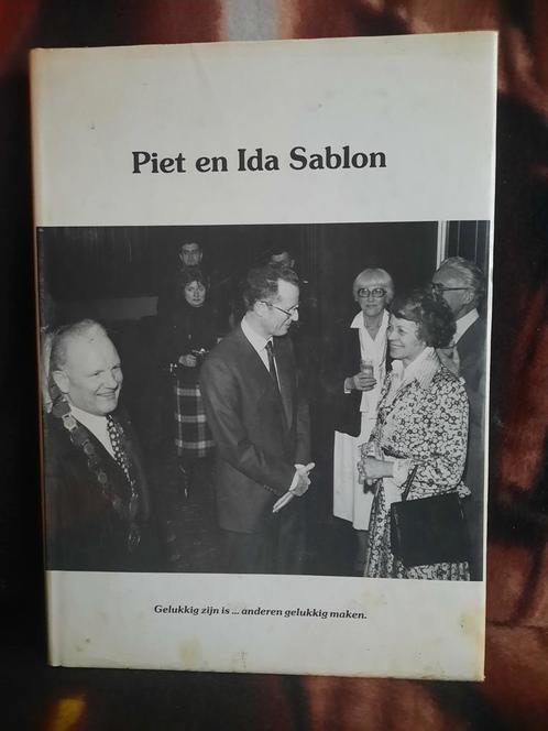 Livre commémoratif Piet et Ida Sablon 1993, Livres, Livres Autre, Utilisé, Enlèvement ou Envoi