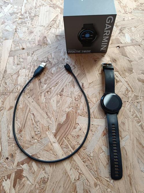 Garmin Vivoactive 3 music, Handtassen en Accessoires, Smartwatches, Gebruikt, Zwart, Afstand, Calorieverbanding, Conditie, GPS