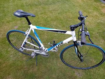 Fitnessbike maat 60 voor grotere persoon. beschikbaar voor biedingen