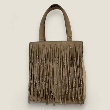Chanel fringe mini tote beige authentiek beschikbaar voor biedingen