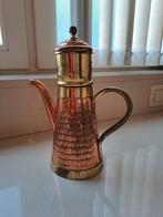 Cafetière en cuivre Cuivre jaune et rouge, hauteur, Antiquités & Art, Antiquités | Email, Enlèvement ou Envoi