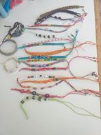Lot 21 Bracelets corde et perle, Handtassen en Accessoires, Enkelbandjes en Enkelkettinkjes, Nieuw, Overige materialen, Ophalen of Verzenden