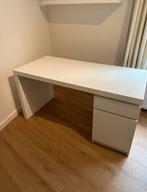 Ikea bureau ( wit ), Huis en Inrichting, Ophalen, Zo goed als nieuw, Bureau