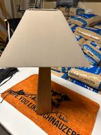 Mooie lampenkap op teak hiutdn voet, Huis en Inrichting, Ophalen, Zo goed als nieuw