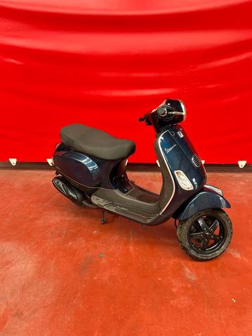 Vespa 2t lx 50 a klasse  beschikbaar voor biedingen