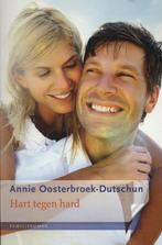 Annie Oosterbroek- Dutschun / keuze uit 2 boeken, Boeken, Ophalen of Verzenden, Gelezen