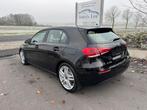 Mercedes A180i/led koplamp/camera/rijstrook + rem assist/…, Auto's, 4 cilinders, Zwart, 5 deurs, USB
