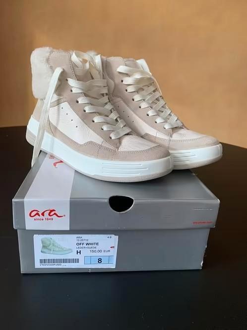 Chaussures d'hiver chaudes en laine de mouton taille 42, Vêtements | Femmes, Chaussures, Enlèvement