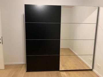 kledingkast te koop beschikbaar voor biedingen