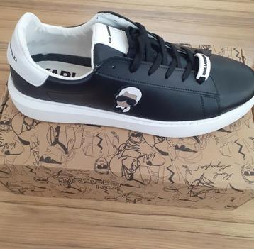 Karl Lagerfeld schoenen  beschikbaar voor biedingen