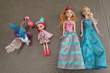 Barbie poppen Frozen Anna en Elsa beschikbaar voor biedingen